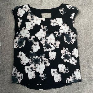 Express - reversible floral/black top - medium